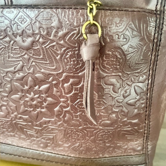 The Sak Brown Distressed Pebbled Leather Crossbody - Picture 4 of 14